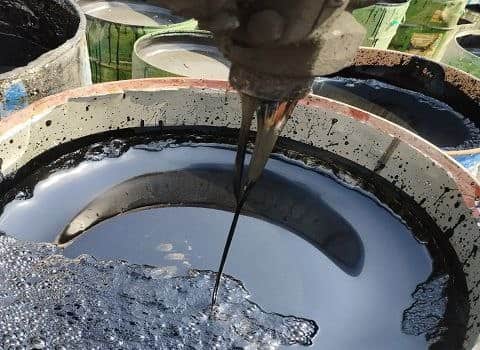 تصویر 4 از قیر آسفالت سرد + قیمت رقابتی و تأمین پایدار برای نیاز های پروژه